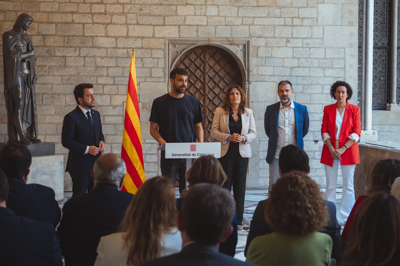 Recepció institucional del Govern a les persones exiliades